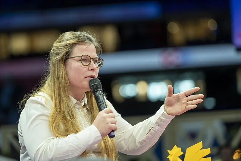 Lucile Derly, fondatrice de la start-up Arterya est intervenue sur la scène principale au côté de Pascal Faure, sur l’importance de protéger ses innovations