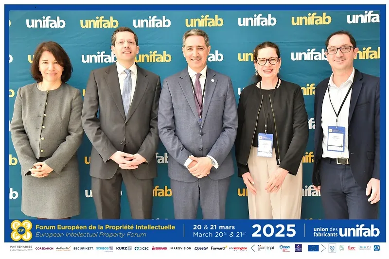 De gauche à droite : Florence Galtier, Directrice juridique et financière de l’INPI, François-Xavier de Beaufort, Directeur de l'action économique de l’INPI, João Negrão, Directeur exécutif de l’Office de l'Union européenne pour la propriété intellectuell