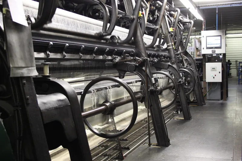 Métiers Leavers - © association IG dentelle de Calais-Caudry