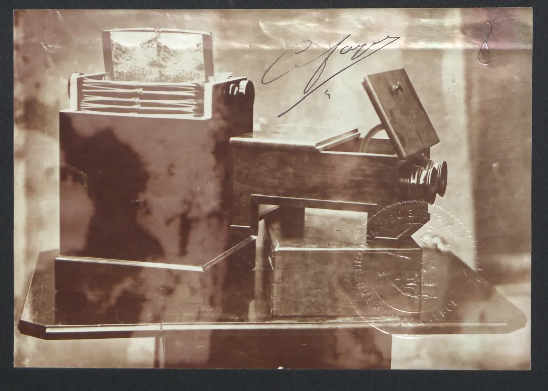 Brevet d'invention déposé le 30 avril 1872 par Charles Fayel pour « un appareil photographique » 